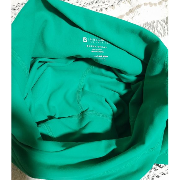 SOLD-Buff Bunny Legacy shorts high rise green sz XS - Picture 4 of 4